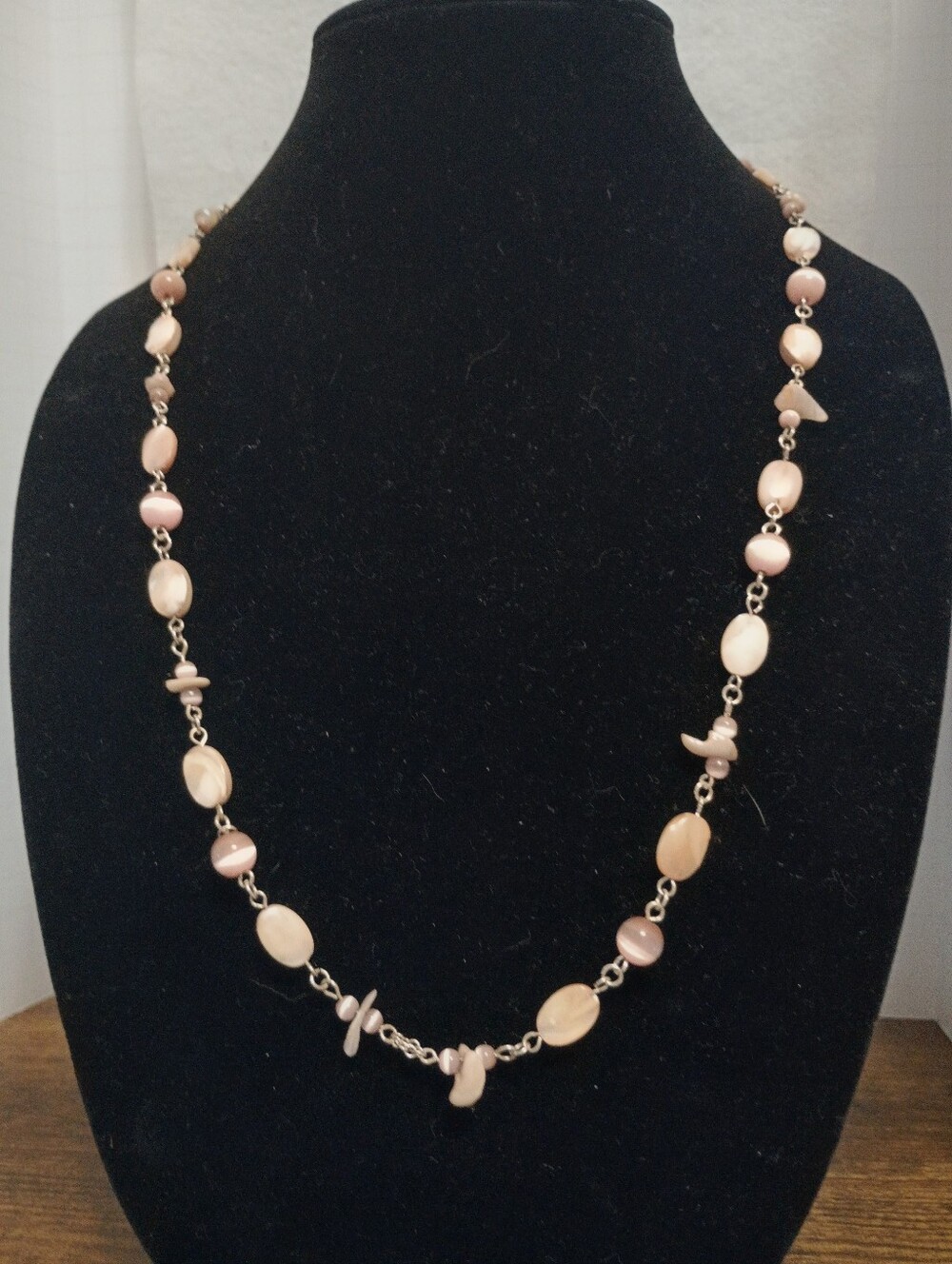 Worthington Pink and Cream Beaded Necklace